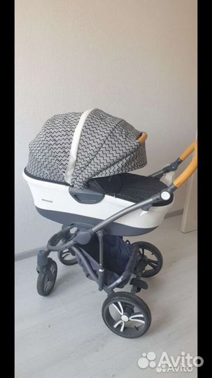Коляска Bebetto Bresso + переноска Bobostello Mars