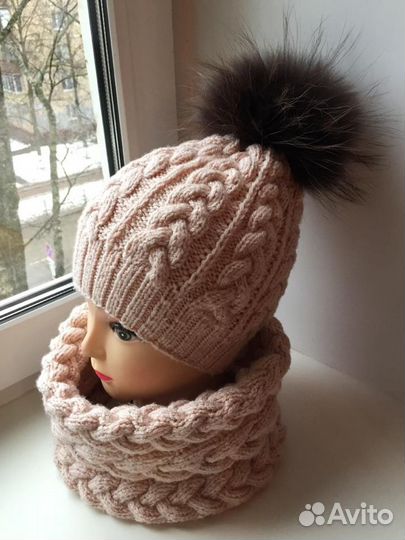 Вязаная шапка и снуд