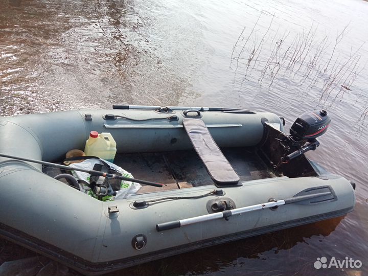 Лодка и мотор