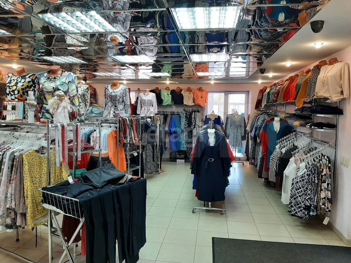 Продам торговое помещение, 126.7 м²