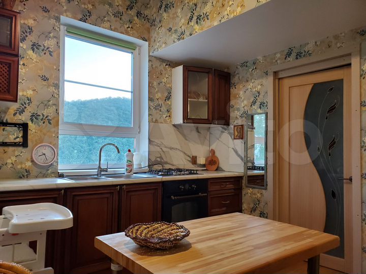 Дом 130 м² на участке 6 сот.