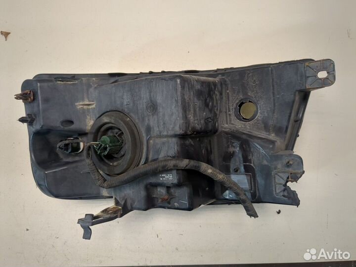 Фара (передняя) Ford F-150, 2005