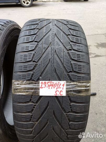 Nokian Tyres Hakkapeliitta R2 SUV 295/40 R21 111R