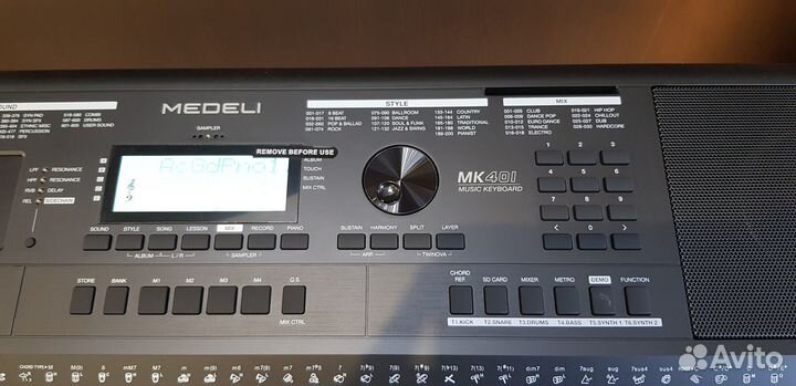 Medeli MK401 Синтезатор с системой обучения