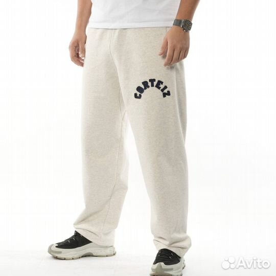 Спортивные штаны Corteiz