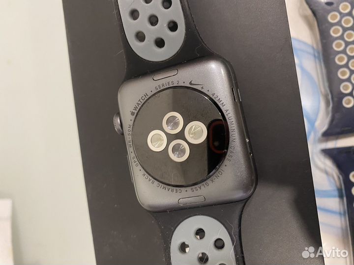 Apple watch series 2 42mm nike