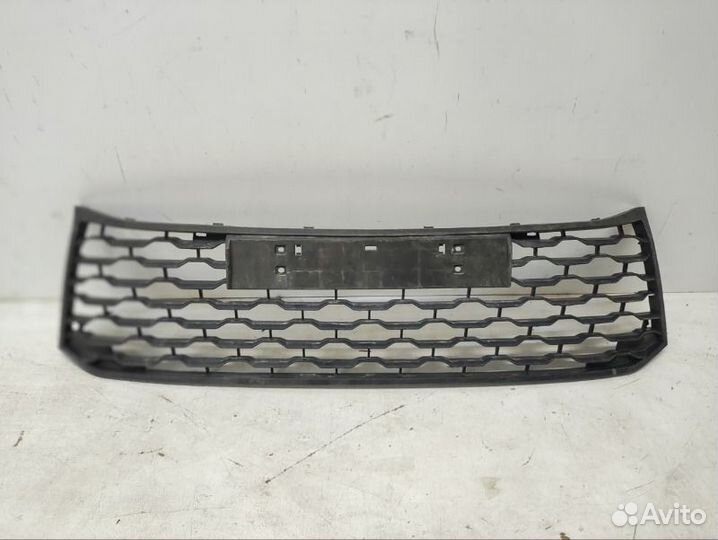 Решетка бампера Mitsubishi Pajero Sport 3 2015