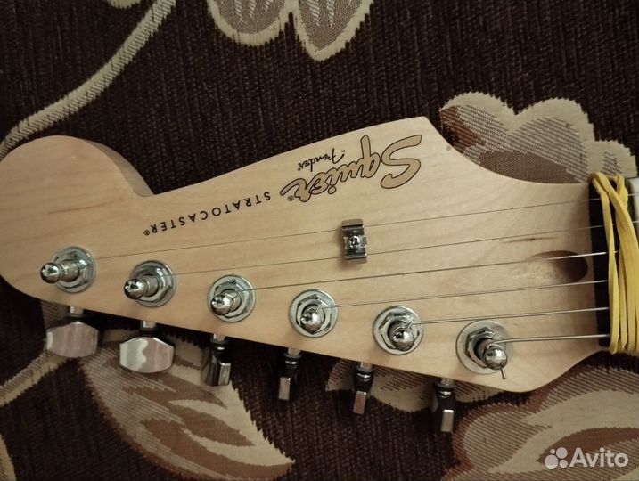 Электро гитара Fender Squire Stratocaster