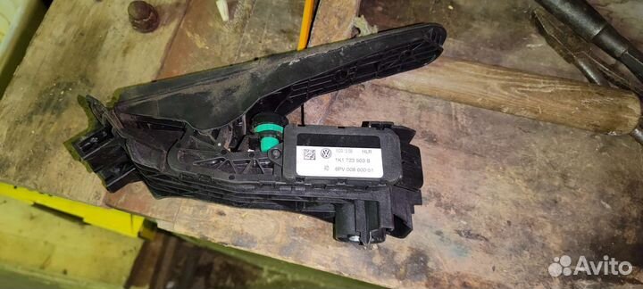Педаль газа vag 1k1723503s