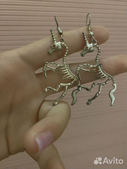 Серёжки бижутерия скелеты единорогов