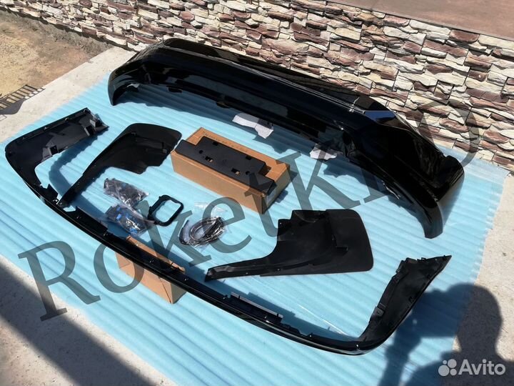 Обвес Toyota Land Cruiser 200 executive Lounge