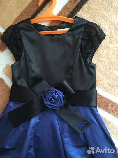 Платье нарядное