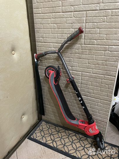 Самокат детский двухколесный globber