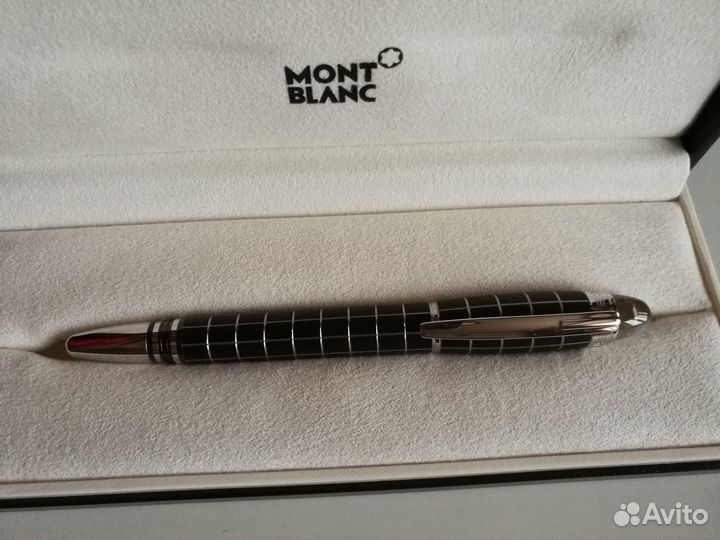 Ручка Montblanc Starwalker Rubber Line