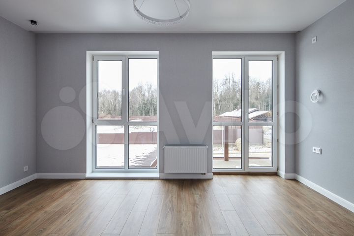 Коттедж 200 м² на участке 7,5 сот.