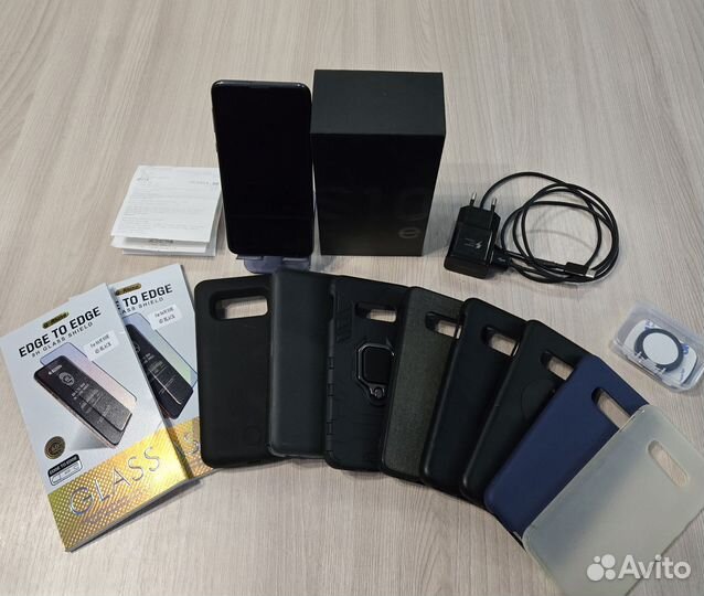 Samsung Galaxy S10e, 6/128 ГБ