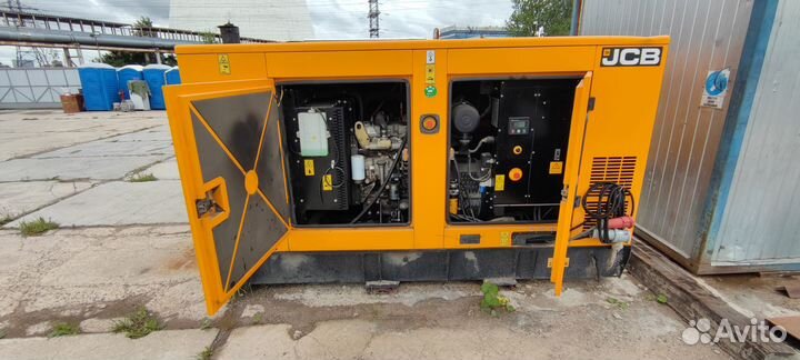 JCB G90QS (64 кВт, 4940 м/ч) Дизельный генератор