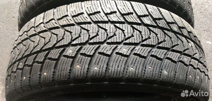 Minerva Eco Stud 215/55 R17