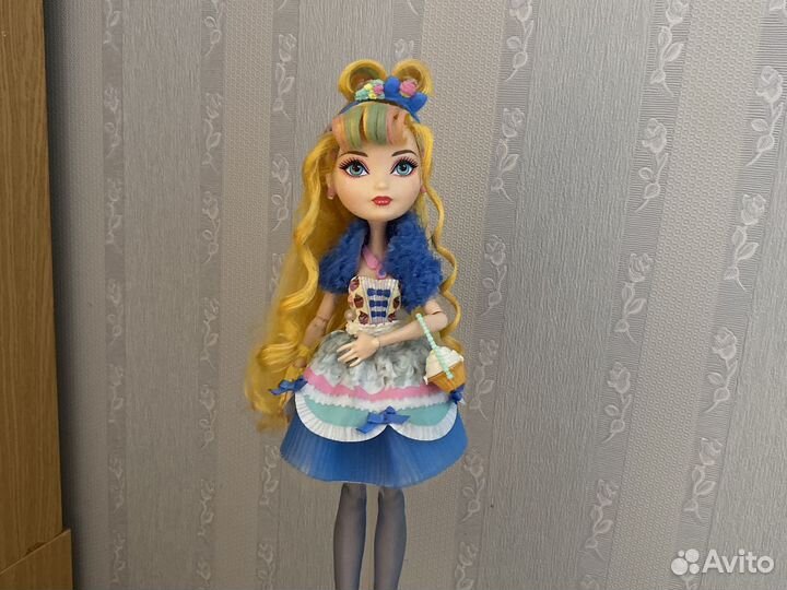 Кукла ever after high Блонди Локс Сладкая