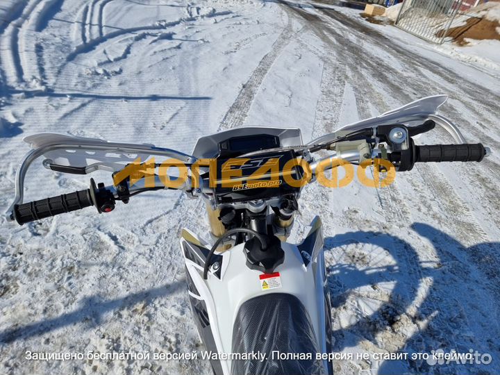 Кроссовый мотоцикл BSE Z3 2.0 Gold Black