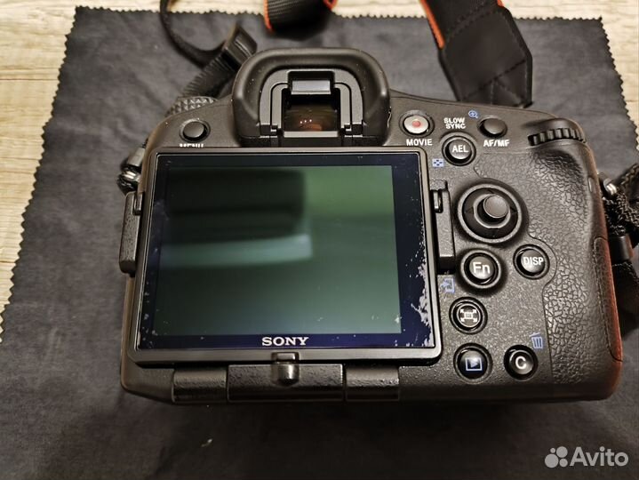 Sony A77 m2