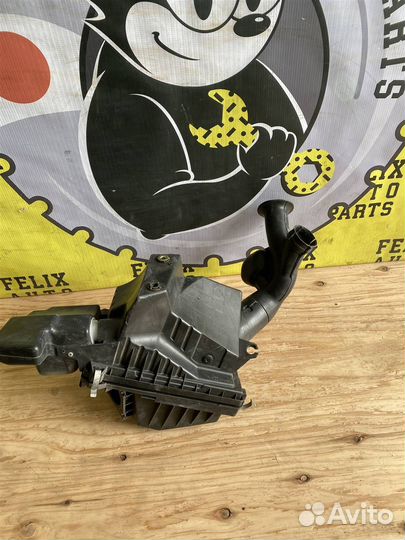 Корпус воздушного фильтра Nissan Sunny fb15 1998