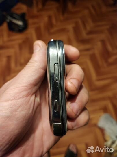 Motorola Aura, 2 ГБ