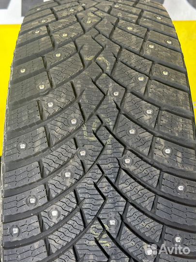 Pirelli Scorpion Ice Zero 2 255/55 R20 110H