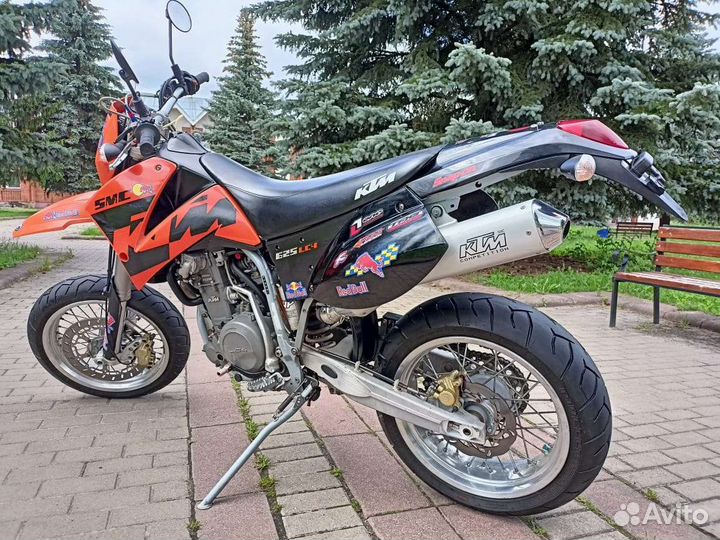 Supermoto KTM-625 SMC
