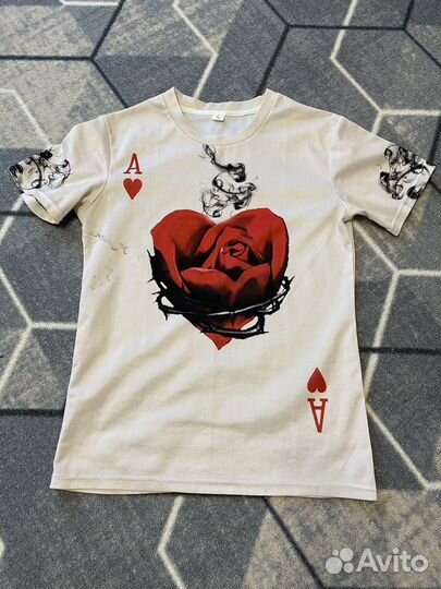 Футболка