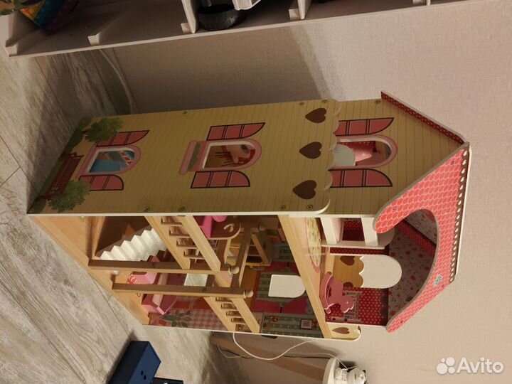 Кукольный домик