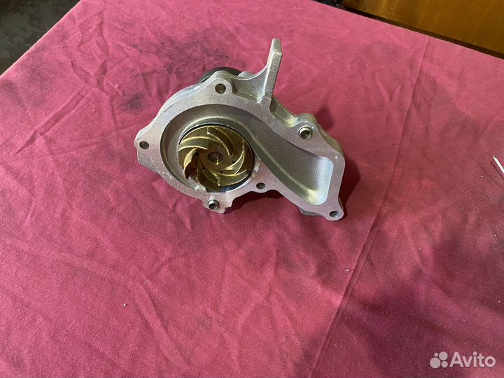 Помпа P235 hepu ford/mazda