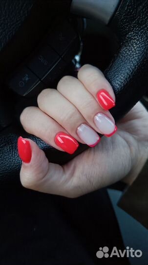 Маникюр и педикюр