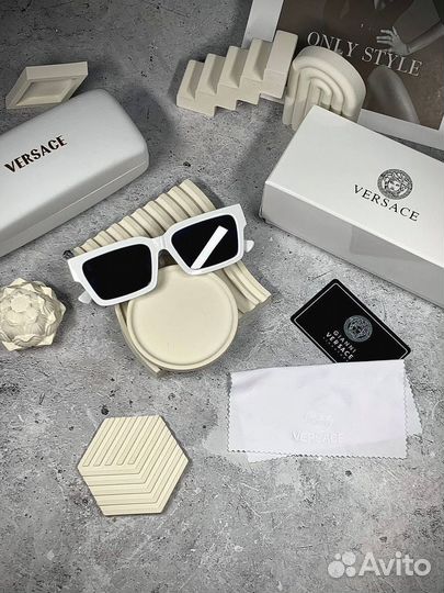 Очки versace белые