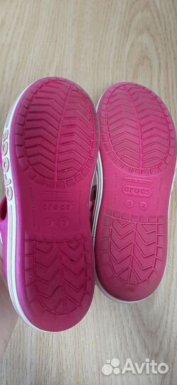Сандалии crocs j2