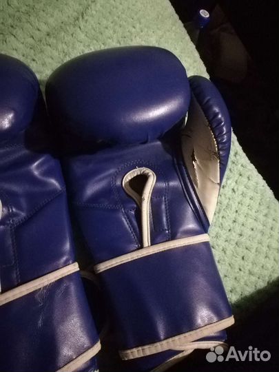 Боксерские перчатки для кикбоксинга 12 оz