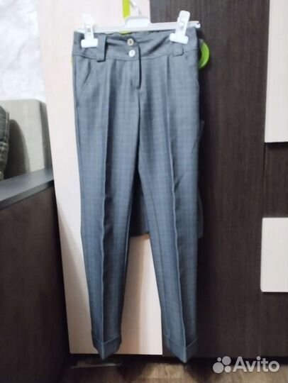 Жилетка и брюки фирма Дести