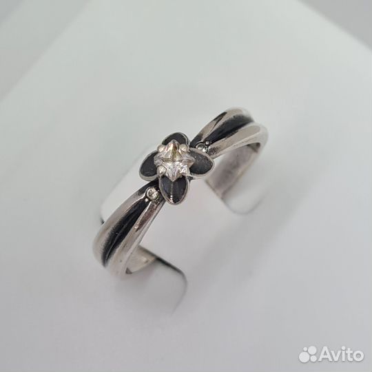 Кольцо серебряное 925 проба размер 18.5-19