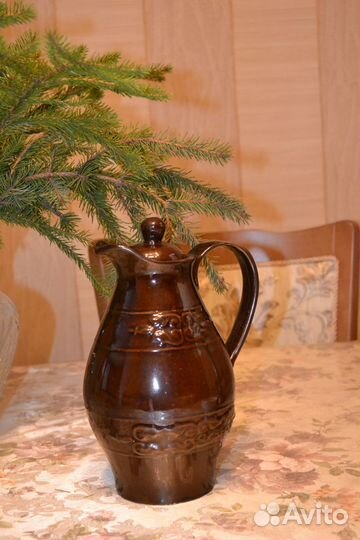 Винтажный кувшин