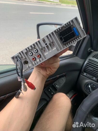 Магнитолы aura