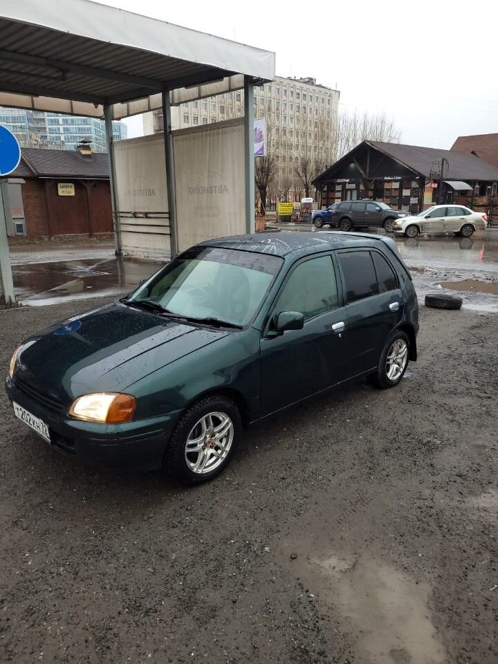 Toyota Starlet: фото владельца