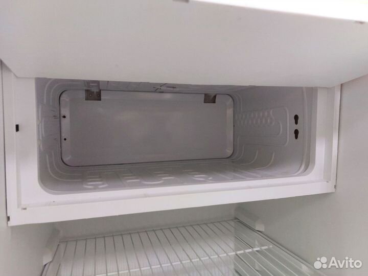 Холодильник Смоленск 100х56х56