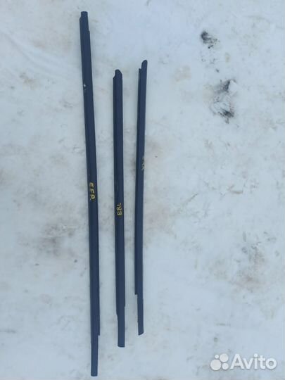 Молдинг стекла двери Nissan Note