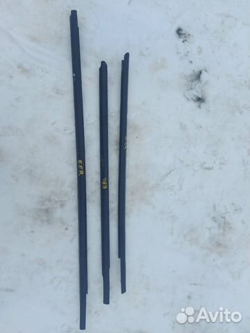 Молдинг стекла двери Nissan Note