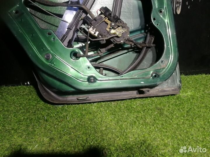 Дверь задняя левая Volkswagen Golf