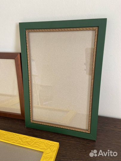 Рамки для фото и картин