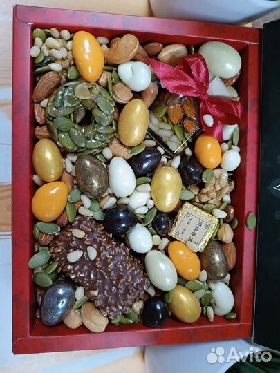 Подарочный набор на 23 февраля орехи мед