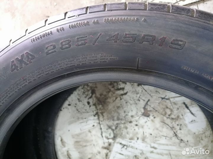 Goodyear Eagle F1 Asymmetric SUV 4x4 285/45 R19 111W