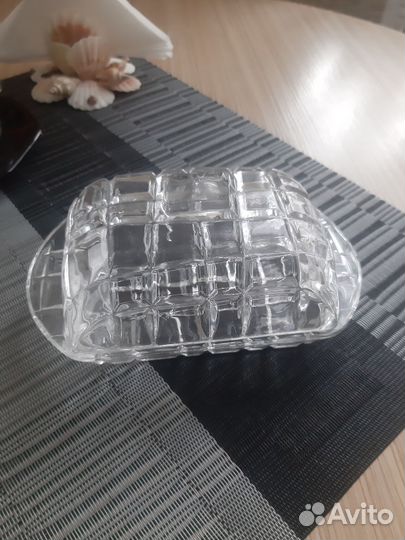 Маслёнка для сливочного масла