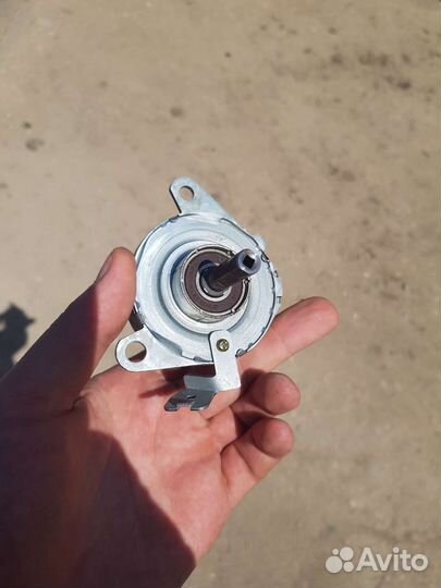 Моторчик рулевой колонки на Lexus ls430